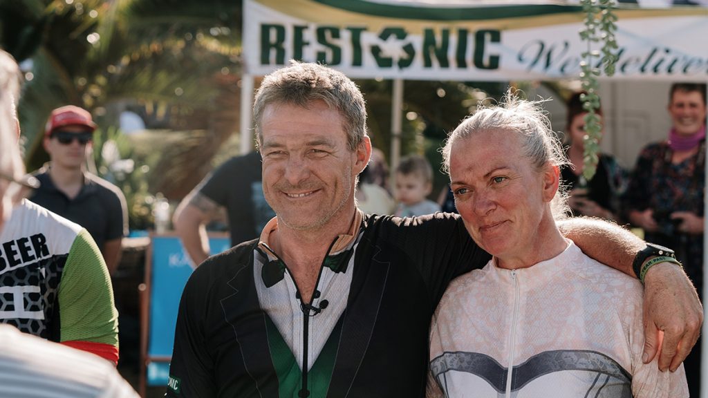 Restonic helps cyclists with race-day wedding